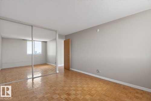 #605 11307 99 Av Nw, Edmonton, AB - Indoor Photo Showing Other Room