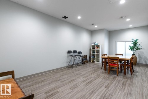 #605 11307 99 Av Nw, Edmonton, AB - Indoor