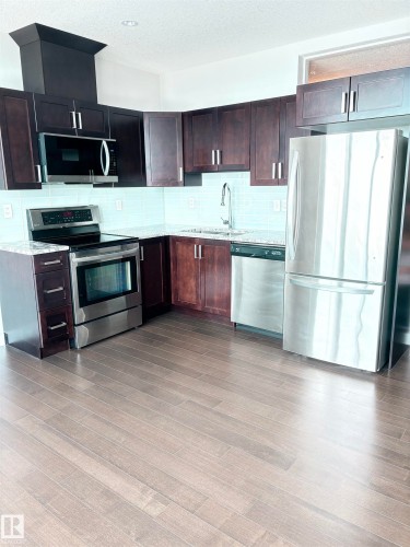 #2804 10238 103 St Nw, Edmonton, AB - Indoor Photo Showing Kitchen