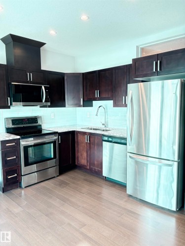 #2804 10238 103 St Nw, Edmonton, AB - Indoor Photo Showing Kitchen