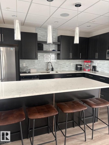 #2804 10238 103 St Nw, Edmonton, AB - Indoor Photo Showing Kitchen