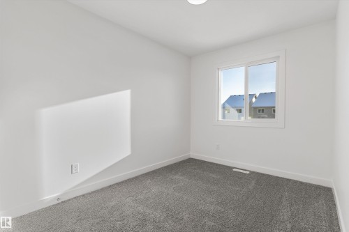 18863 29 Avenue Nw, Edmonton, AB - Indoor Photo Showing Other Room
