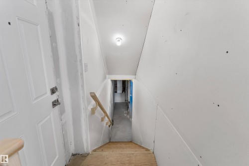 18863 29 Avenue Nw, Edmonton, AB - Indoor Photo Showing Other Room