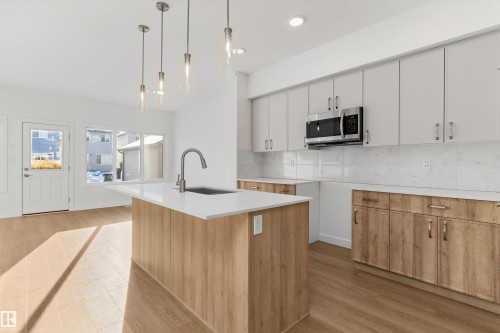 18863 29 Avenue Nw, Edmonton, AB - Indoor Photo Showing Kitchen