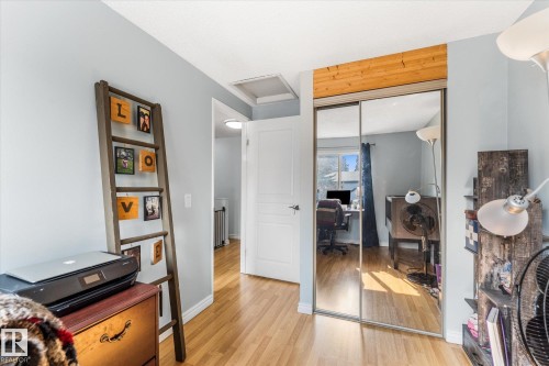 #26 100 Westridge Cr, Spruce Grove, AB - Indoor With Fireplace