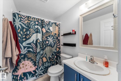 #26 100 Westridge Cr, Spruce Grove, AB - Indoor Photo Showing Bathroom