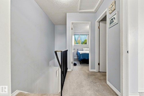 17303 82 Avenue Nw, Edmonton, AB - Indoor Photo Showing Other Room