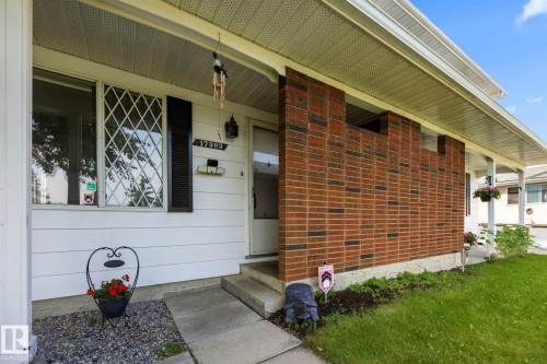17303 82 Avenue Nw, Edmonton, AB - Outdoor With Exterior
