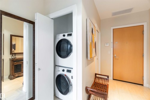 #108 2504 109 St Nw, Edmonton, AB - Indoor Photo Showing Laundry Room