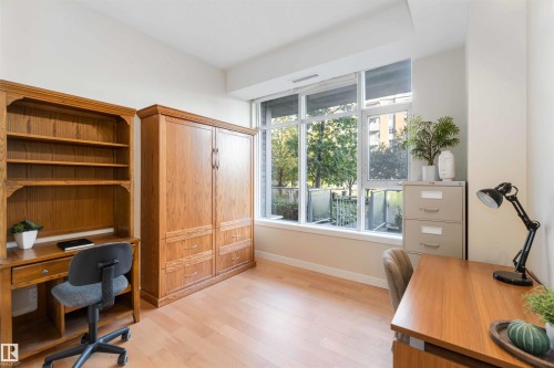 #108 2504 109 St Nw, Edmonton, AB - Indoor Photo Showing Office