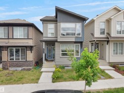 5022 Kinney Link SW SW  Edmonton, AB T6W 5G4