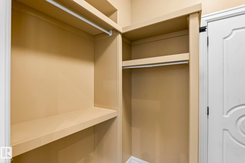 5320 Mullen Bend Nw, Edmonton, AB - Indoor