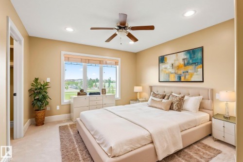 5320 Mullen Bend Nw, Edmonton, AB - Indoor Photo Showing Bedroom