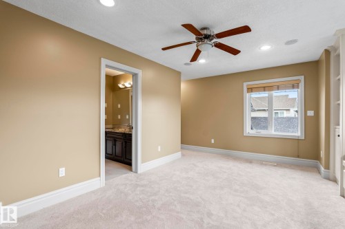 5320 Mullen Bend Nw, Edmonton, AB - Indoor Photo Showing Other Room