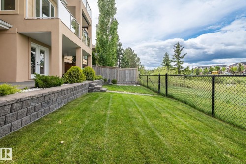 5320 Mullen Bend Nw, Edmonton, AB - Outdoor