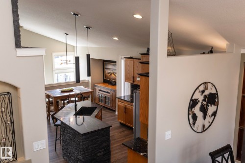 10416 148 Street Nw, Edmonton, AB - Indoor