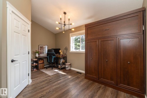 10416 148 Street Nw, Edmonton, AB - Indoor