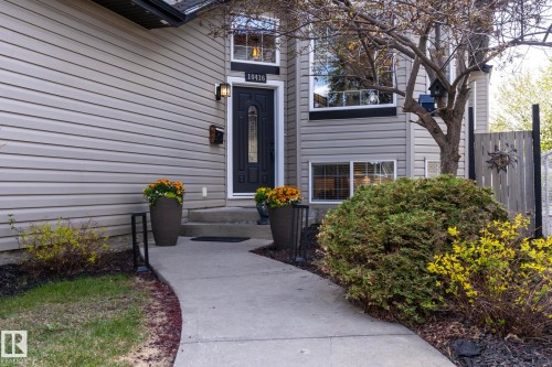10416 148 Street Nw, Edmonton, AB - Outdoor
