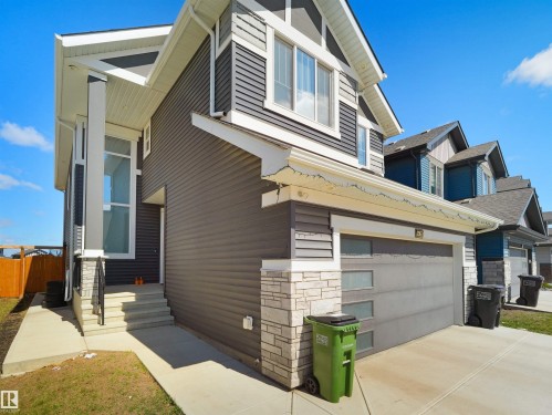 2520 12 Avenue Nw, Edmonton, AB - Outdoor