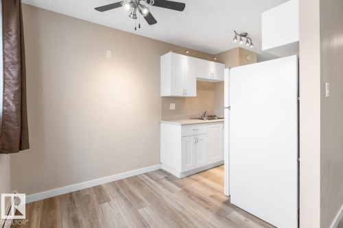 #202 10815 83 Av Nw, Edmonton, AB - Indoor Photo Showing Kitchen With Double Sink