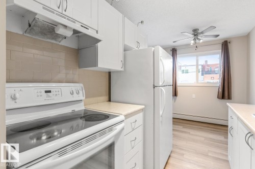 #202 10815 83 Av Nw, Edmonton, AB - Indoor Photo Showing Kitchen