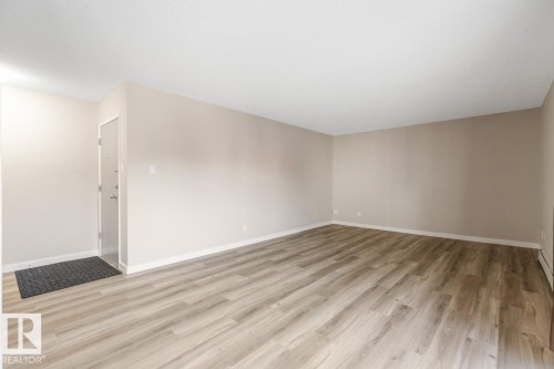 #202 10815 83 Av Nw, Edmonton, AB - Indoor Photo Showing Other Room