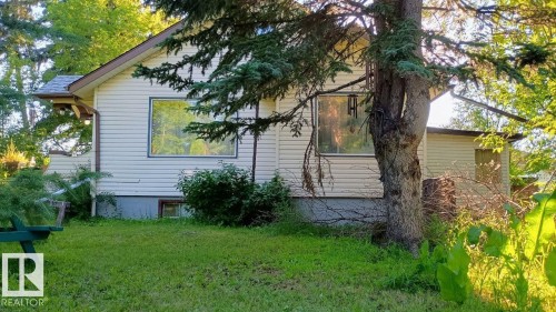 5102 51 Avenue, Willingdon, AB - Outdoor