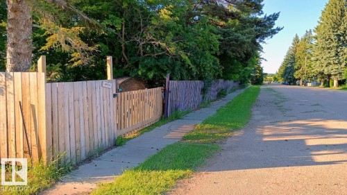 5102 51 Avenue, Willingdon, AB - Outdoor