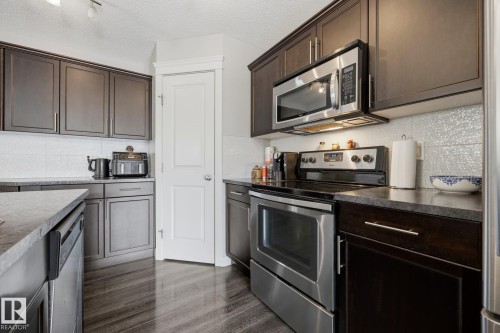 2020 Glenridding Gate Gate Sw, Edmonton, AB - Indoor Photo Showing Kitchen