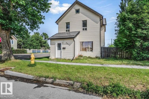 5010 52 Avenue   Wetaskiwin, AB T9A 0X1