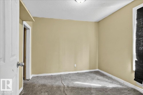5010 52 Avenue, Wetaskiwin, AB - Indoor Photo Showing Other Room
