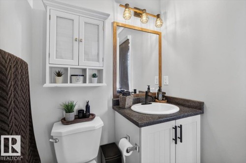 6030 S Terwillegar Boulevard Nw, Edmonton, AB - Indoor Photo Showing Bathroom
