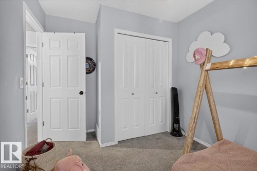 6030 S Terwillegar Boulevard Nw, Edmonton, AB - Indoor Photo Showing Bedroom