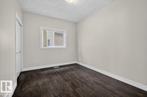 2836 34A Avenue Nw, Edmonton, AB - Indoor Photo Showing Other Room