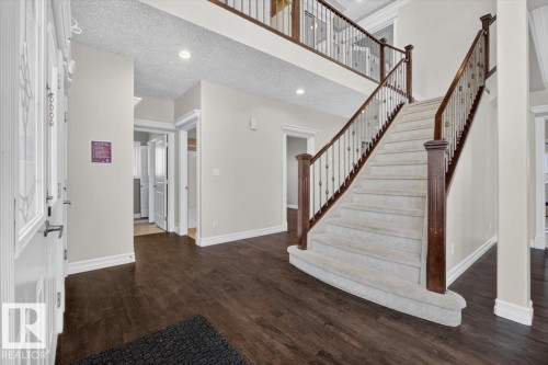 2836 34A Avenue Nw, Edmonton, AB - Indoor Photo Showing Other Room