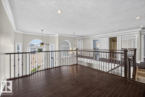 2836 34A Avenue Nw, Edmonton, AB - Indoor Photo Showing Other Room