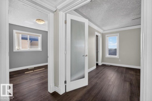 2836 34A Avenue Nw, Edmonton, AB - Indoor Photo Showing Other Room