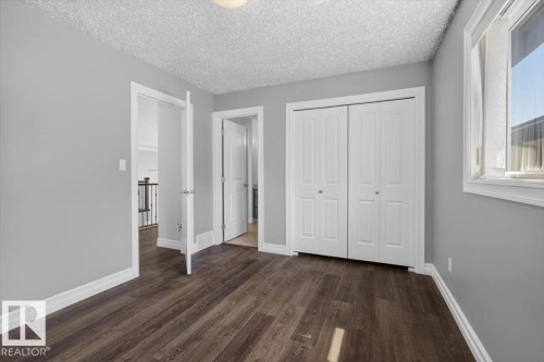 2836 34A Avenue Nw, Edmonton, AB - Indoor