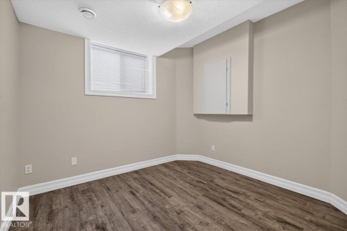 2836 34A Avenue Nw, Edmonton, AB - Indoor Photo Showing Other Room