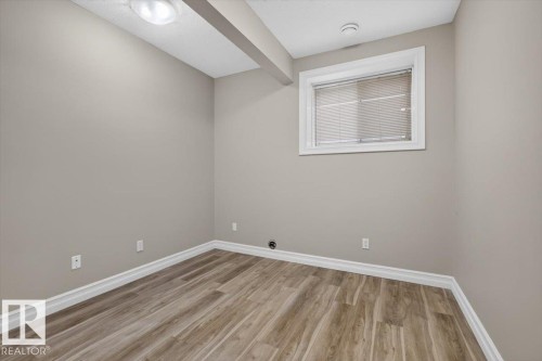 2836 34A Avenue Nw, Edmonton, AB - Indoor Photo Showing Other Room
