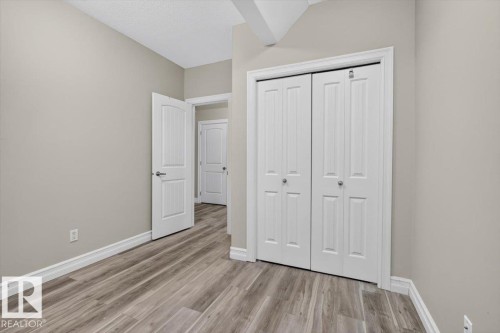 2836 34A Avenue Nw, Edmonton, AB - Indoor