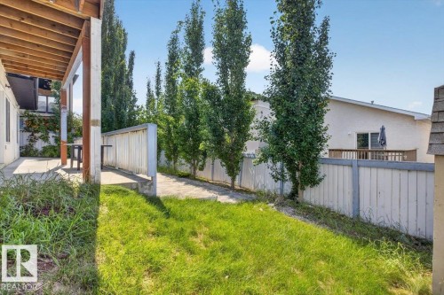 2836 34A Avenue Nw, Edmonton, AB - Outdoor