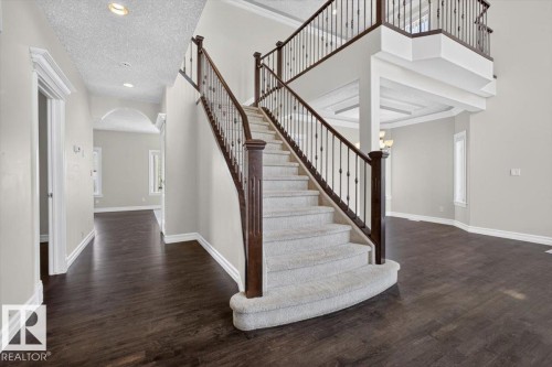 2836 34A Avenue Nw, Edmonton, AB - Indoor Photo Showing Other Room