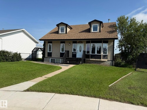 4508 57 Avenue, Lamont, AB - Outdoor With Facade