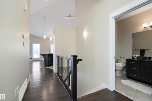 3090 Cameron Heights Way Nw, Edmonton, AB - Indoor Photo Showing Other Room