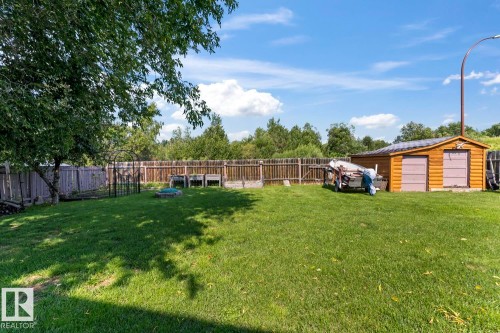 4102 54 Avenue, Cold Lake, AB - Outdoor