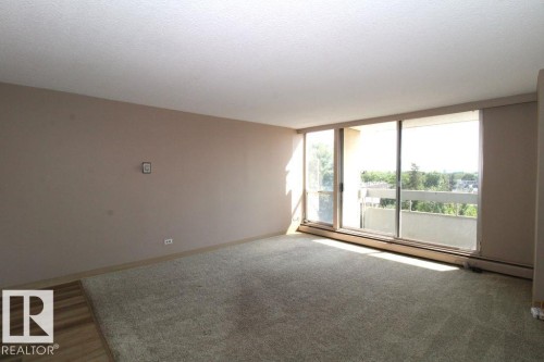 #408 10883 Saskatchewan Dr Nw, Edmonton, AB - Indoor Photo Showing Other Room