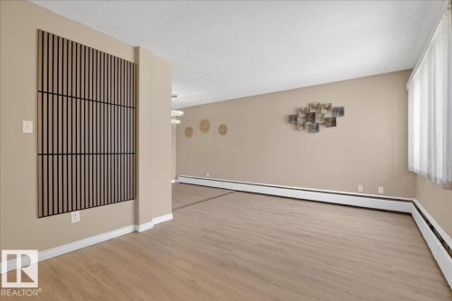 #309 2908 116A Av Nw, Edmonton, AB - Indoor Photo Showing Other Room