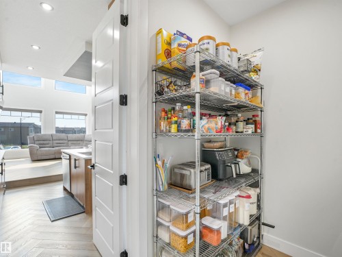 4621 170A Avenue Nw, Edmonton, AB - Indoor