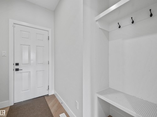4621 170A Avenue Nw, Edmonton, AB - Indoor Photo Showing Other Room